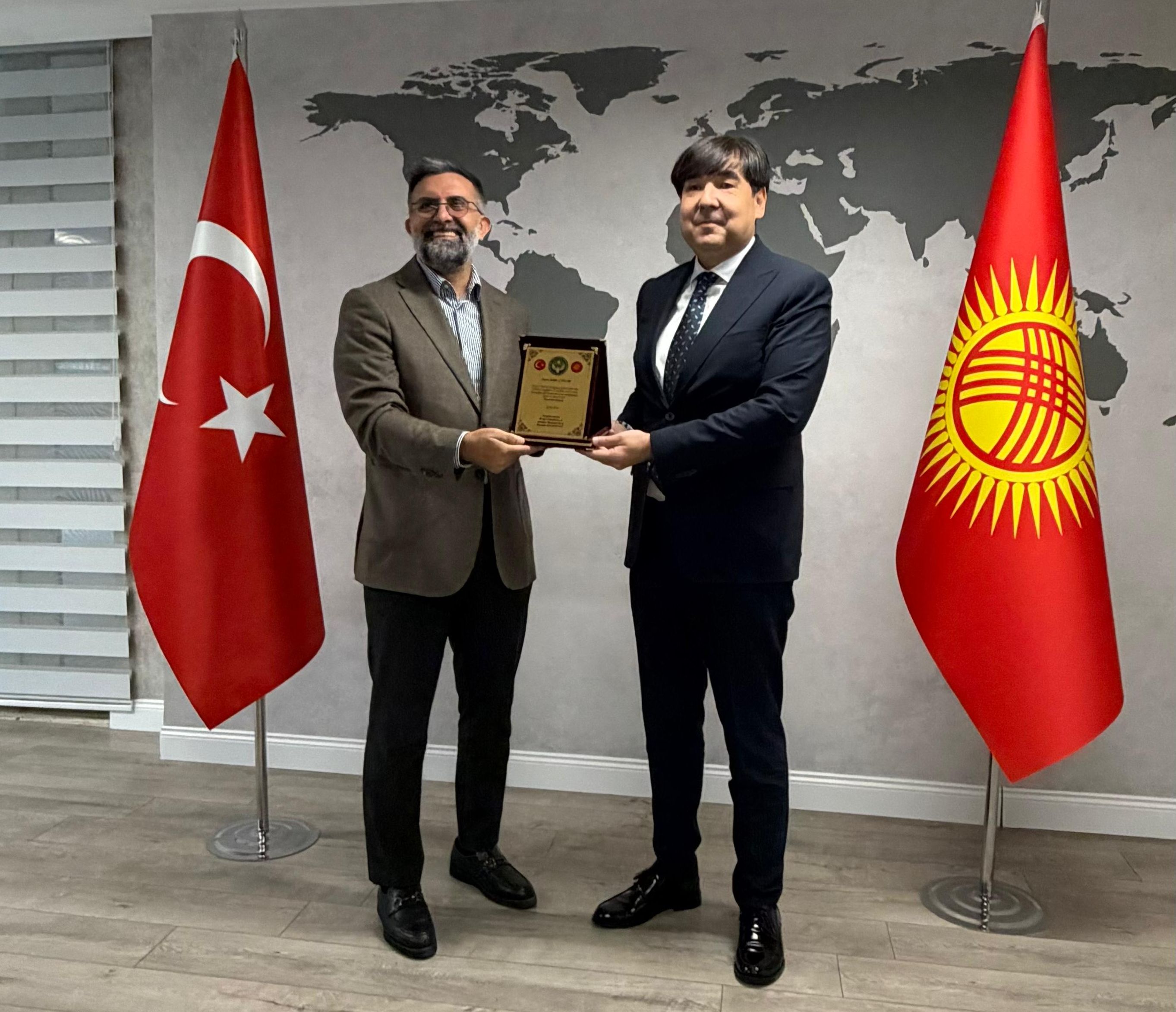 Kırgızistan Antalya Başkonsolosu Sayın Rustam Koshonov’a Teşekkürlerimizle